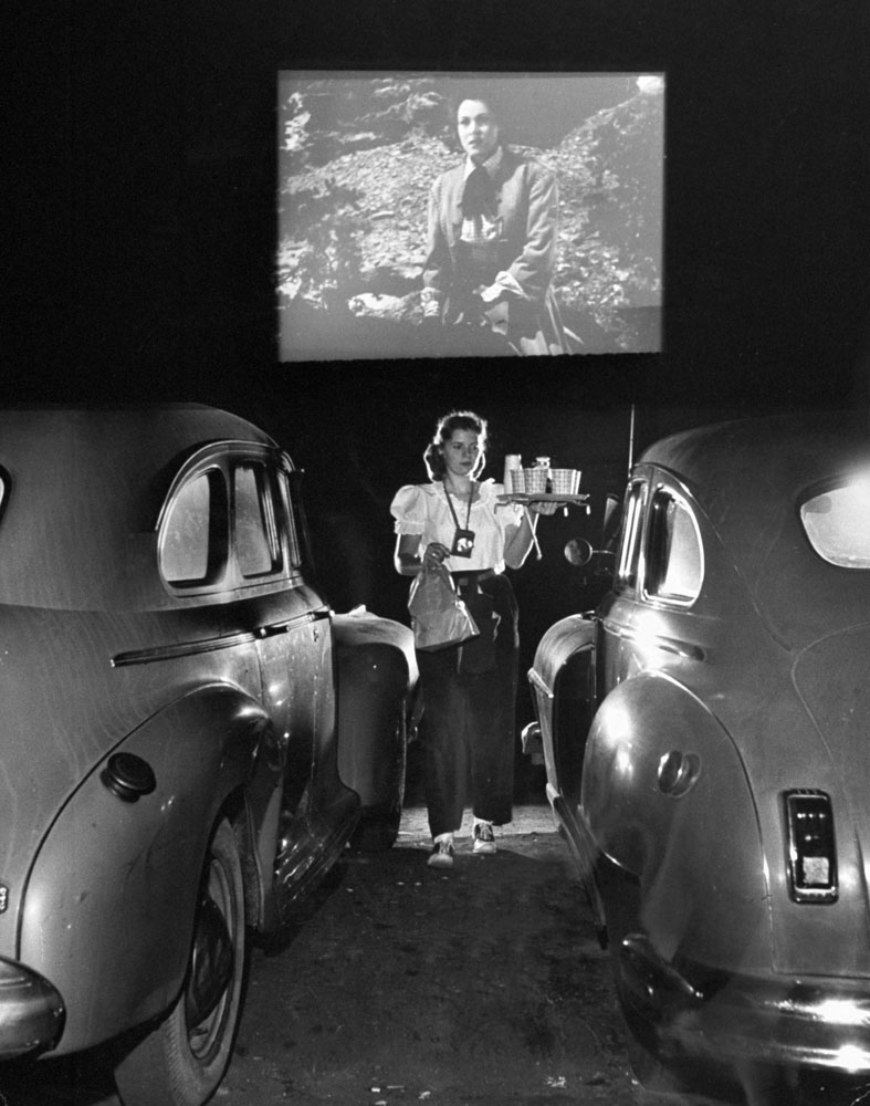 drive in theatre 1940s