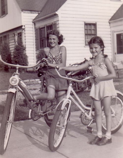 retro photo kids bikes
