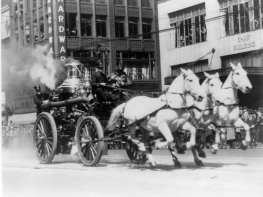 Horse-drawn Steam Fire Engine, 1900-1920