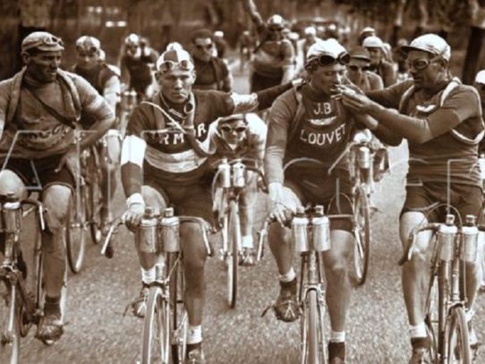 Old fashiond Tour de France