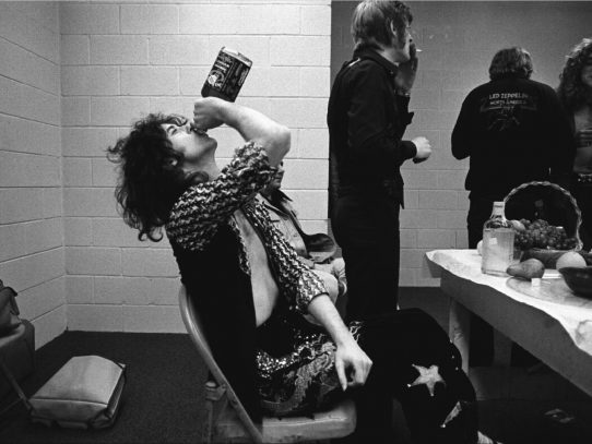 Jimmy Page, Led Zeppelin, drinking whiskey, Indianapolis, IN, 1975