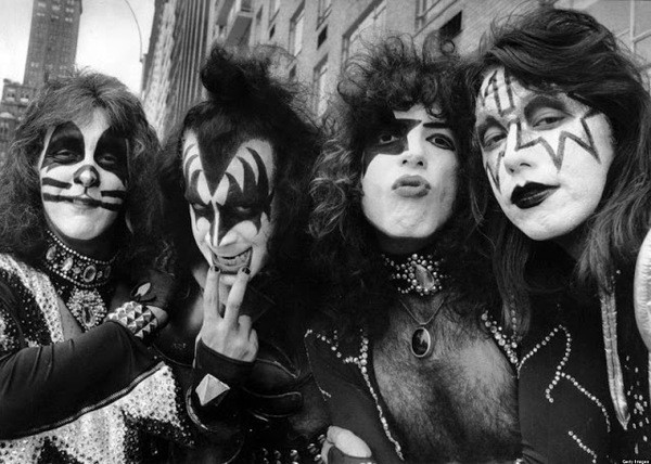 Kiss, early photo