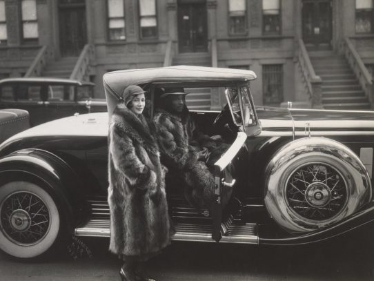 Harlem Renaissance in photos of James VanDerZee
