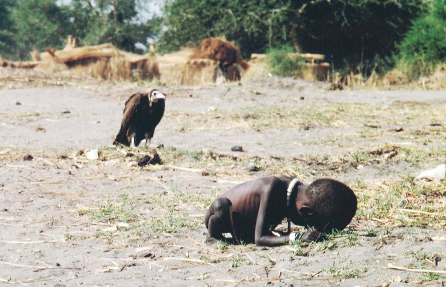 Starving Child and Vulture, Kevin Carter, 1993