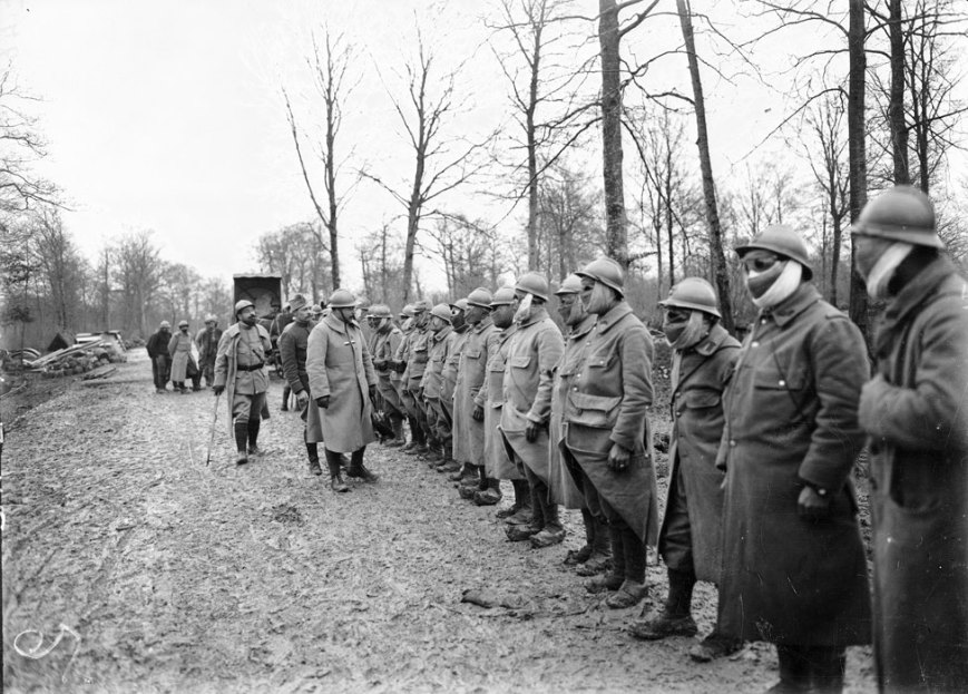 WW1 history in photos: Verdun gas masks