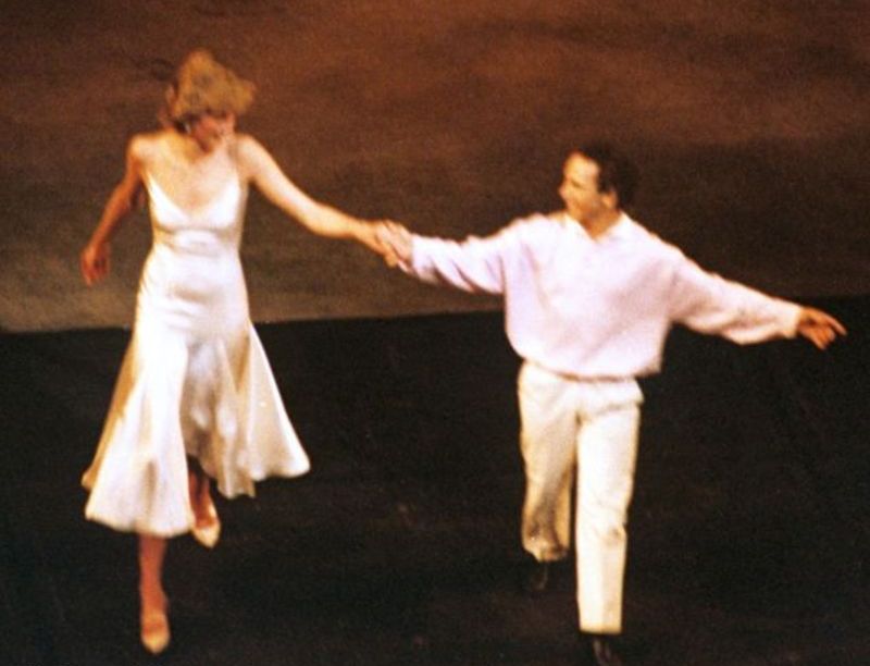 Princess Diana refused to bow in front of the royal box after her dance