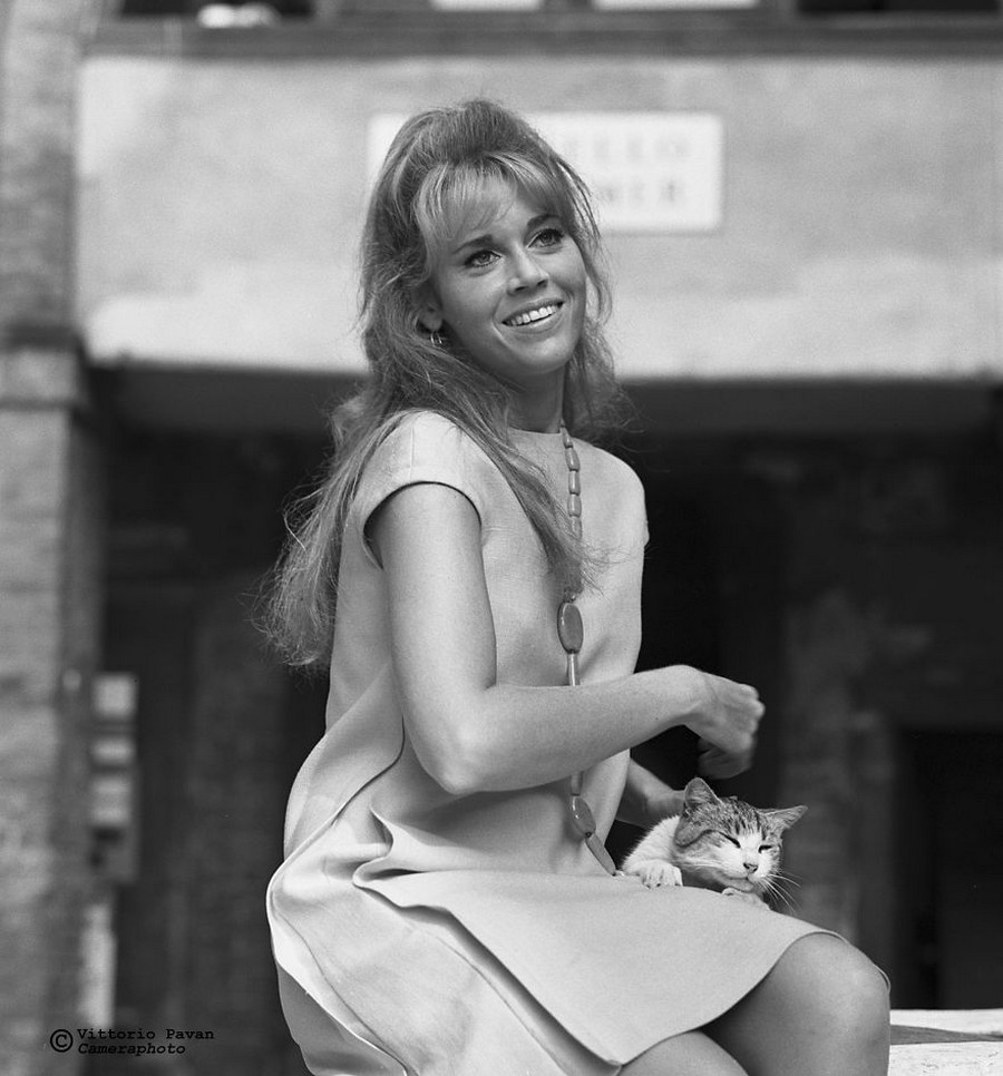 Venice photos of Jane Fonda