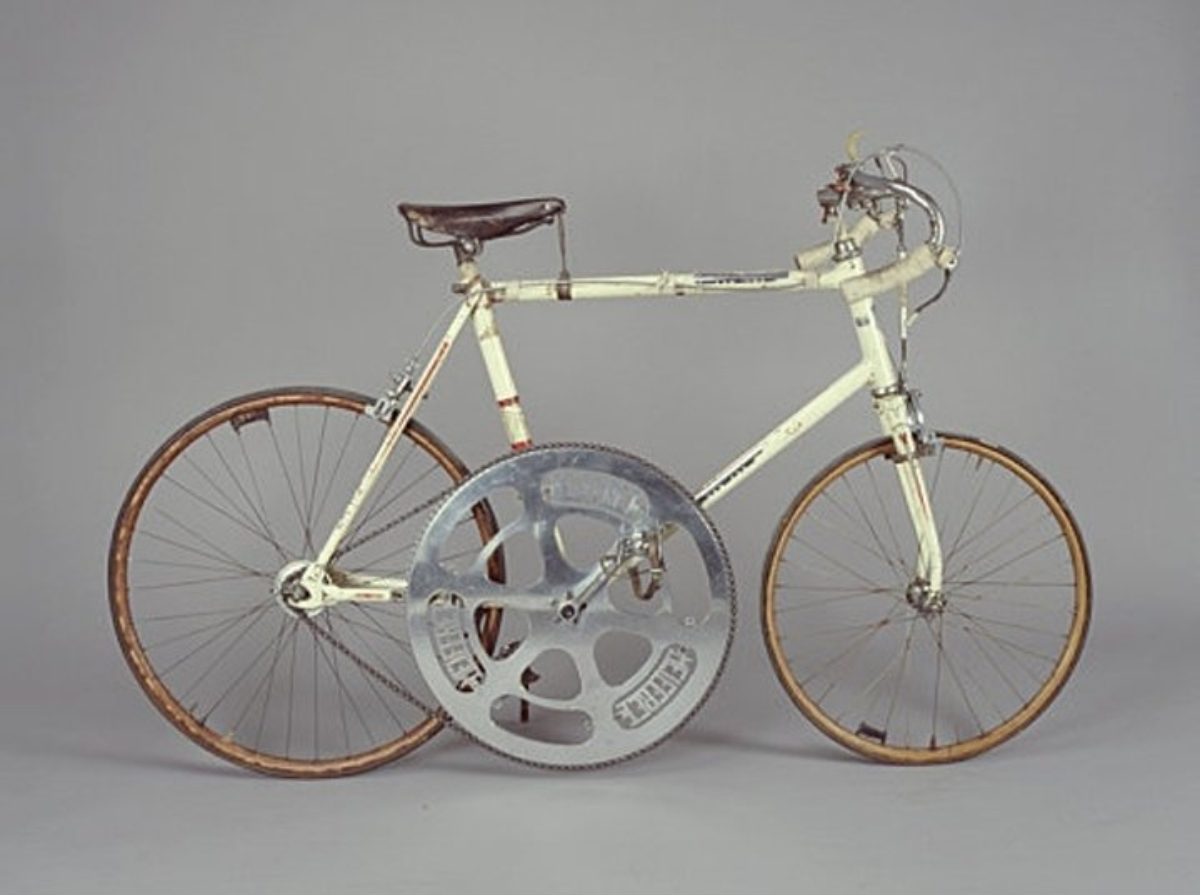 This bicycle weighed only 20Kg and it set a speed record